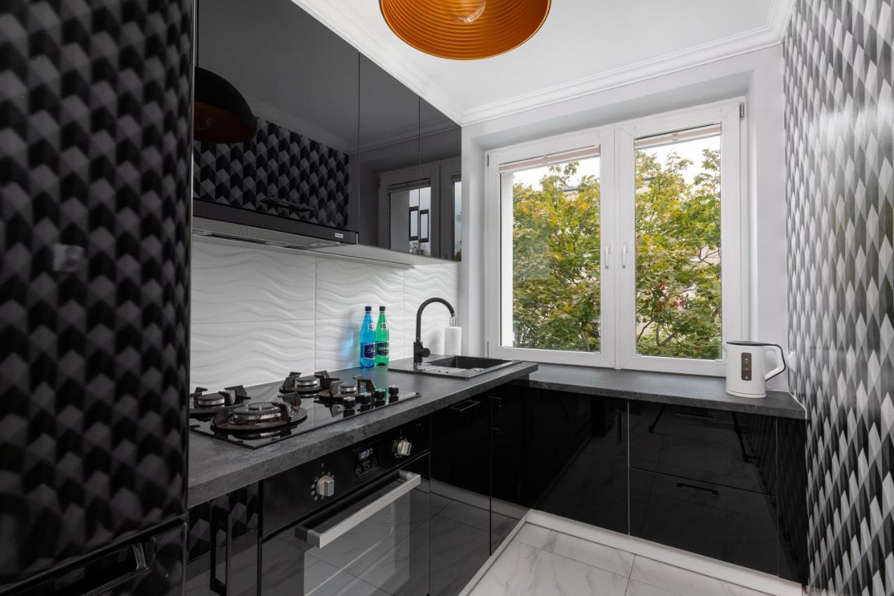 Rent Like Home - Hoza 38 Варшава Экстерьер фото